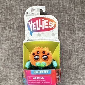 Hasbro Yellies Flufferpuff Interactive Electronic Toy 2018 C-3632A Age 5+